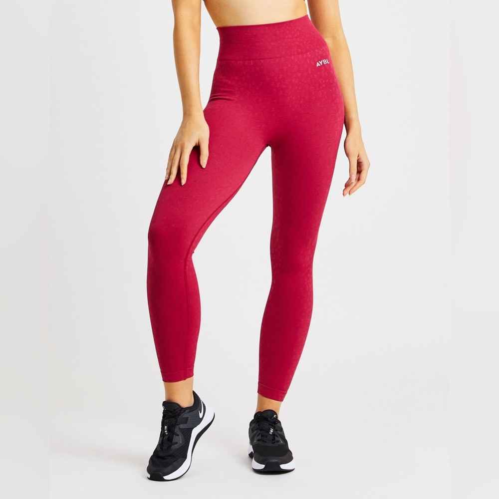 NWOT AYBL Evolve Speckle Seamless Leggings in Raspberry Sz Large